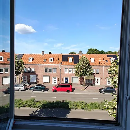 Eastern * Tilburgo