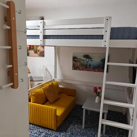 بيت ضيافة Eastern تيلبورغ