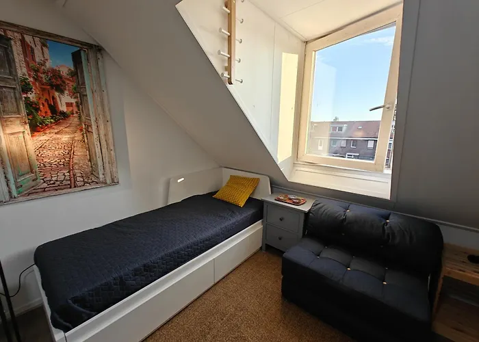 בית הארחה Eastern