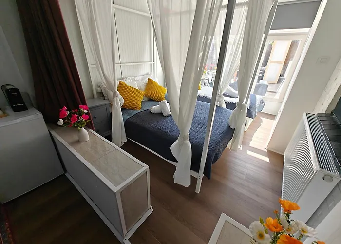 Eastern * טילבורג